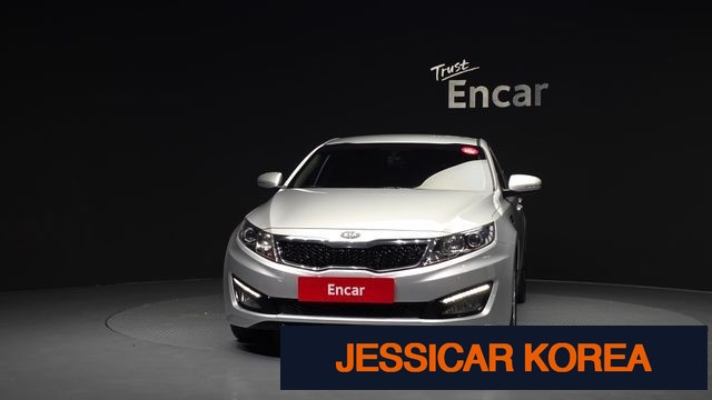2012 Kia K5 - Thumbnail 6