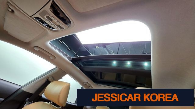 2020 Kia K7 Premier - Thumbnail 18