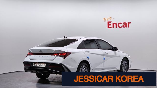 2025 Hyundai The New Avante (CN7) - Thumbnail 15