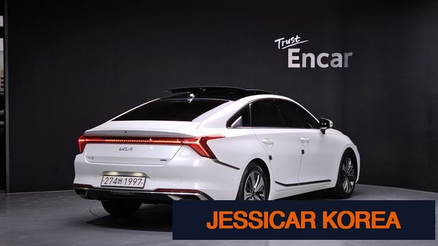 2023 Kia K8 Hybrid - Thumbnail 5