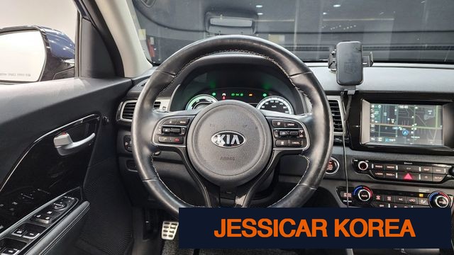 2018 Kia Niro - Thumbnail 10