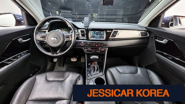 2018 Kia Niro - Thumbnail 18