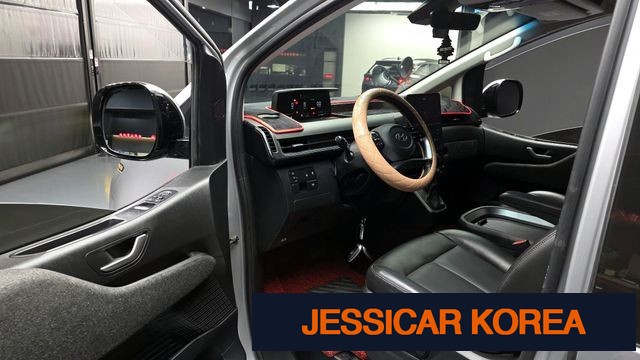 2022 Hyundai Staria - Thumbnail 4