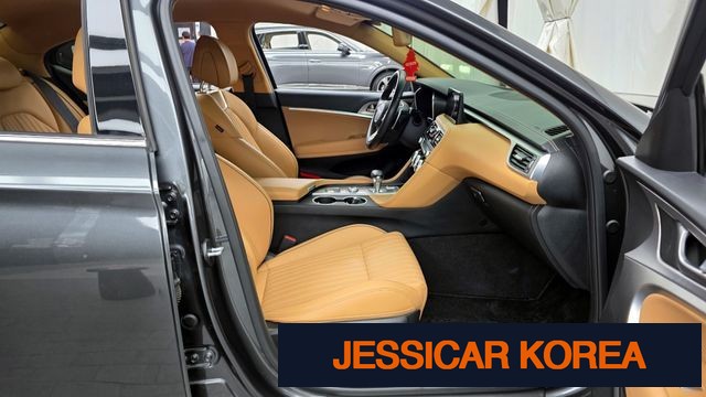 2021 Genesis The New G70 - Thumbnail 14