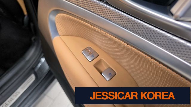 2021 Genesis The New G70 - Thumbnail 18