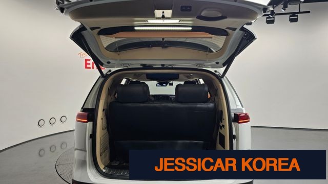 2021 Kia Carnival 4th Gen - Thumbnail 2
