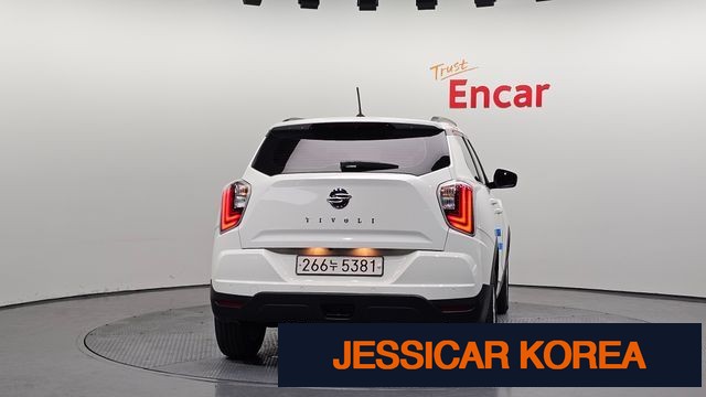 2021 KG Mobility Very New Tivoli - Thumbnail 4
