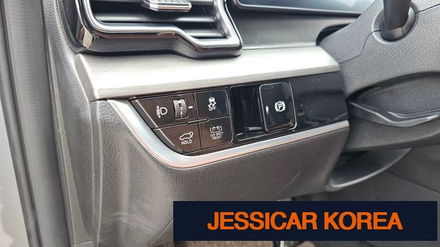 2024 Kia Sportage 5th generation hybrid - Thumbnail 4
