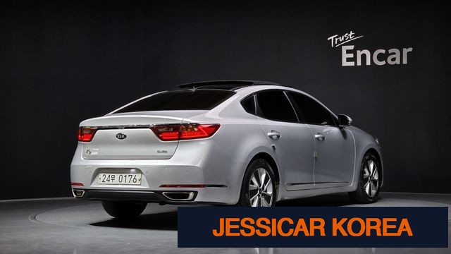 2017 Kia All New K7 Hybrid - Thumbnail 9