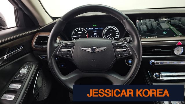 2019 Genesis G90 - Thumbnail 11