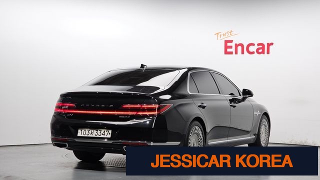 2019 Genesis G90 - Thumbnail 13
