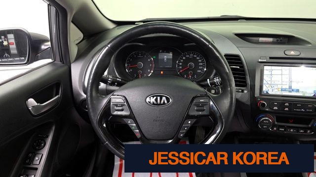 2017 Kia The New K3 - Thumbnail 2