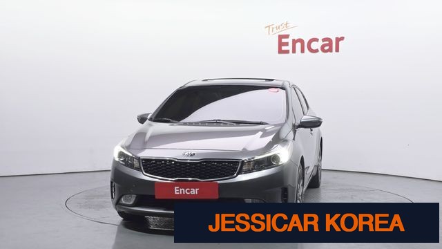 2017 Kia The New K3 - Thumbnail 6