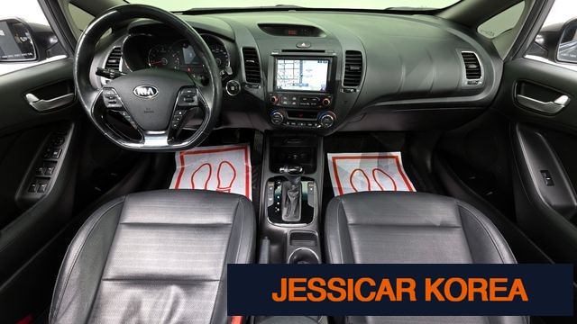 2017 Kia The New K3 - Thumbnail 8
