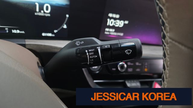 2022 Kia K8 - Thumbnail 12