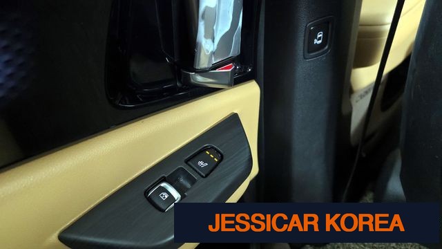 2021 Kia Carnival 4th Gen - Thumbnail 2