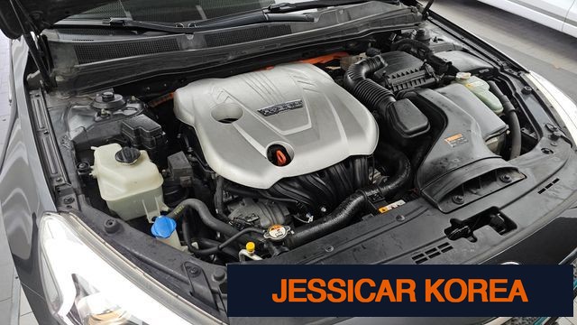 2014 Kia K7 Hybrid - Thumbnail 4