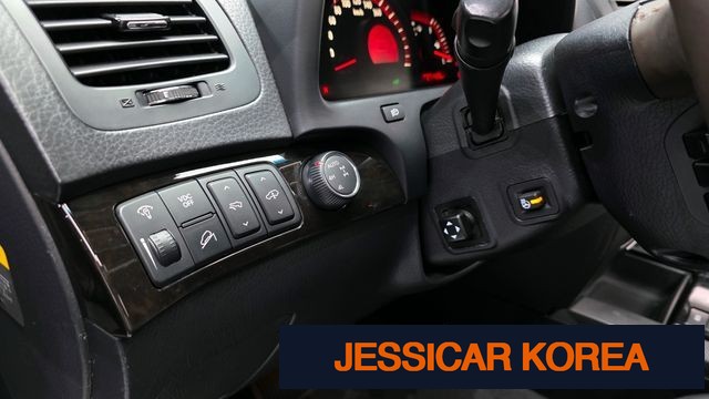2012 Kia Mohave - Thumbnail 19