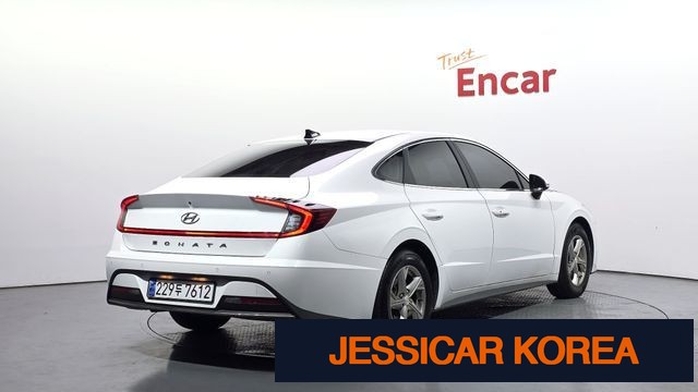 2022 Hyundai Sonata (DN8) - Thumbnail 5