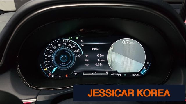 2024 Genesis GV70 - Thumbnail 12