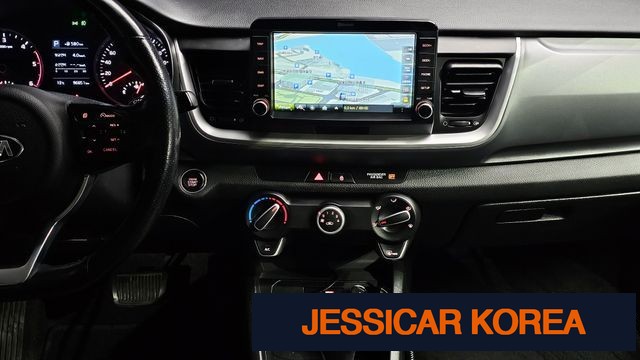 2019 Kia stonic - Thumbnail 8