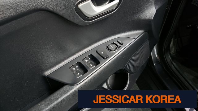 2019 Kia stonic - Thumbnail 19