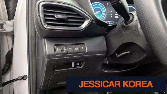 2022 Hyundai The New Santa Fe - Thumbnail 2