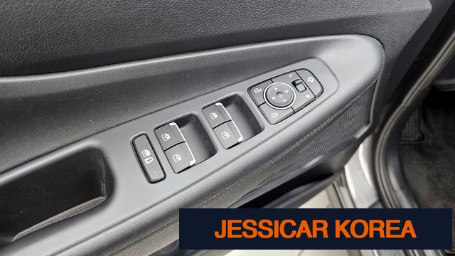 2022 Hyundai The New Santa Fe - Thumbnail 13