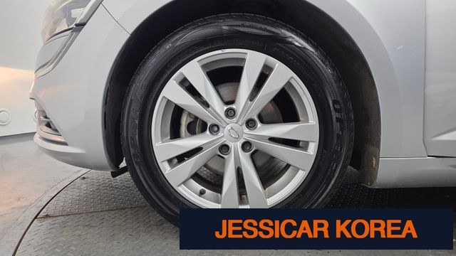 2019 Renault Korea SM6 - Thumbnail 11
