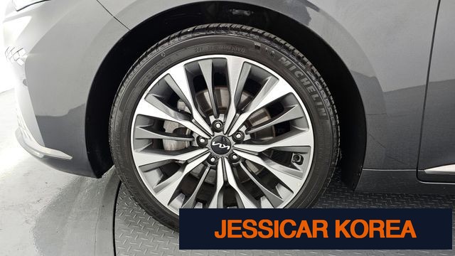2022 Kia K8 - Thumbnail 18