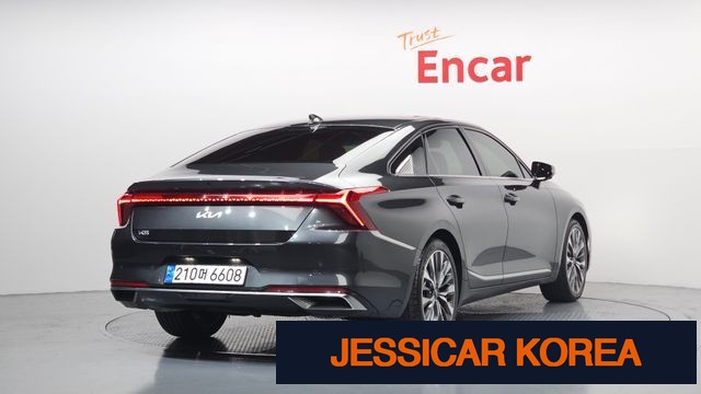 2022 Kia K8 - Thumbnail 19
