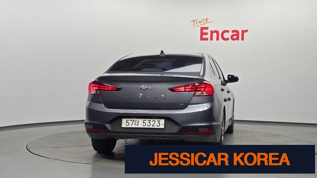 2020 Hyundai The New Avante AD - Thumbnail 15
