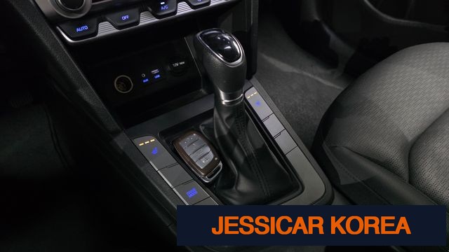 2020 Hyundai The New Avante AD - Thumbnail 18