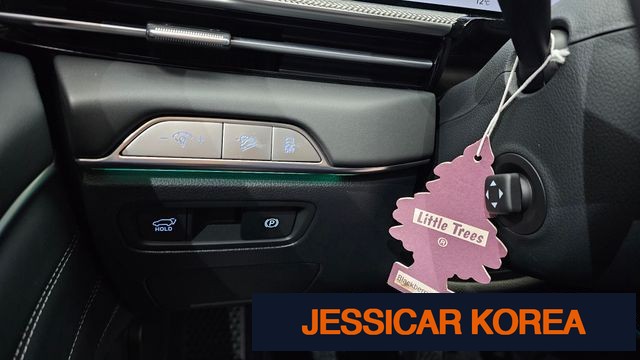 2025 Genesis GV80 - Thumbnail 17