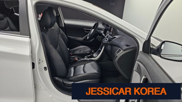 2014 Hyundai The New Avante - Thumbnail 18