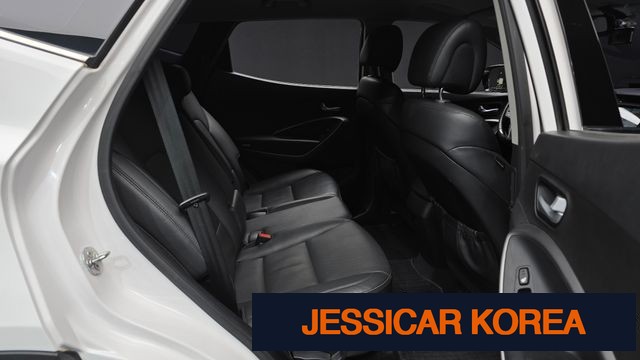 2014 Hyundai Santa Fe DM - Thumbnail 2