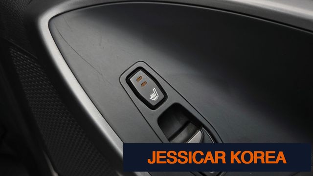 2014 Hyundai Santa Fe DM - Thumbnail 11