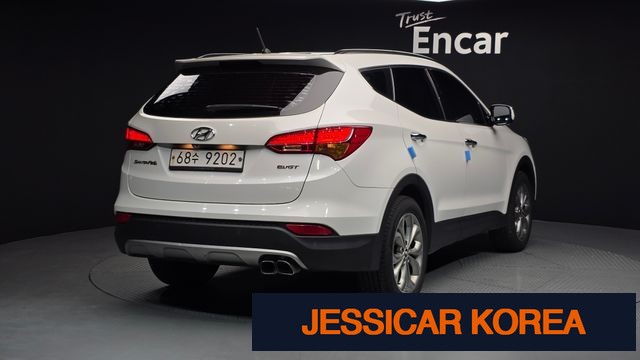 2014 Hyundai Santa Fe DM - Thumbnail 18
