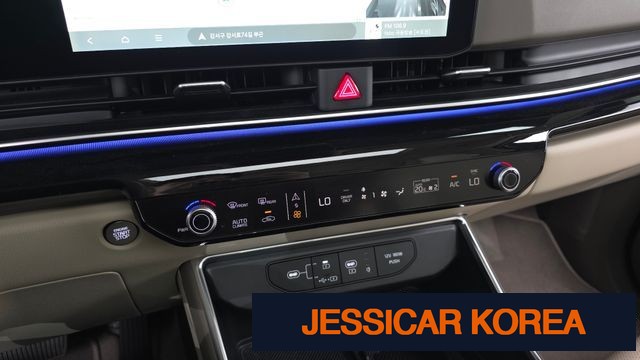 2025 Kia The New Carnival 4th generation - Thumbnail 2
