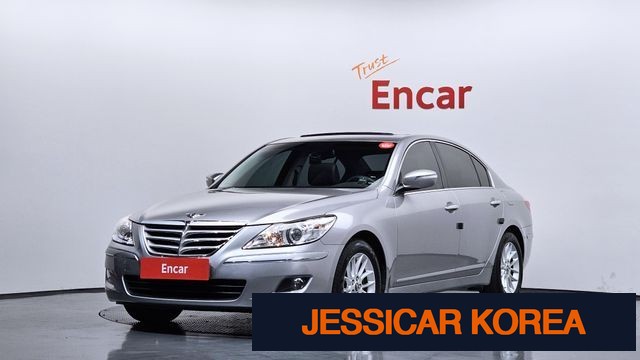 2009 Hyundai Genesis - Thumbnail 4