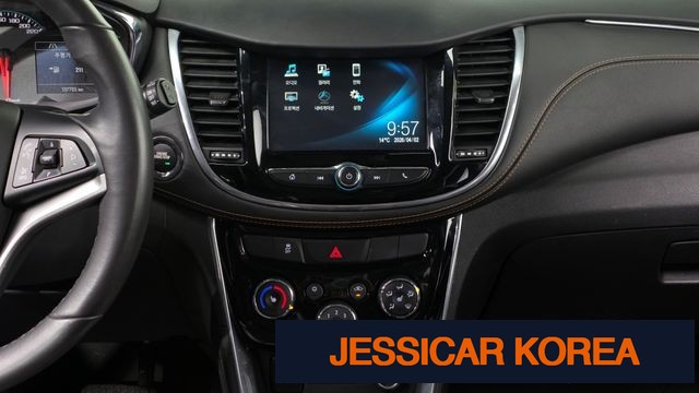 2017 Chevrolet The New Trax - Thumbnail 3