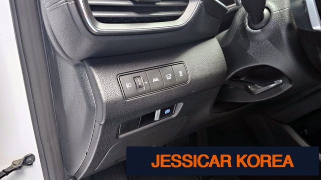 2021 Hyundai The New Santa Fe - Thumbnail 3