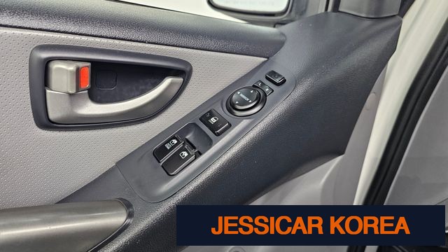 2015 Hyundai Grand Starex - Thumbnail 20