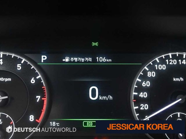 2016 Genesis EQ900 - Thumbnail 3