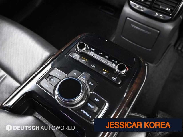 2016 Genesis EQ900 - Thumbnail 6