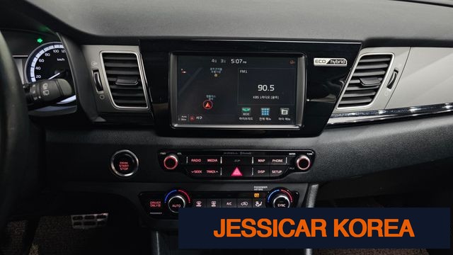 2018 Kia Niro - Thumbnail 5