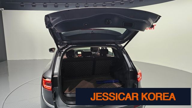 2020 Renault Korea The New QM6 - Thumbnail 10