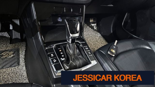 2023 KG Mobility Beautiful Korando - Thumbnail 4