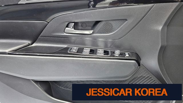 2023 KG Mobility Beautiful Korando - Thumbnail 8