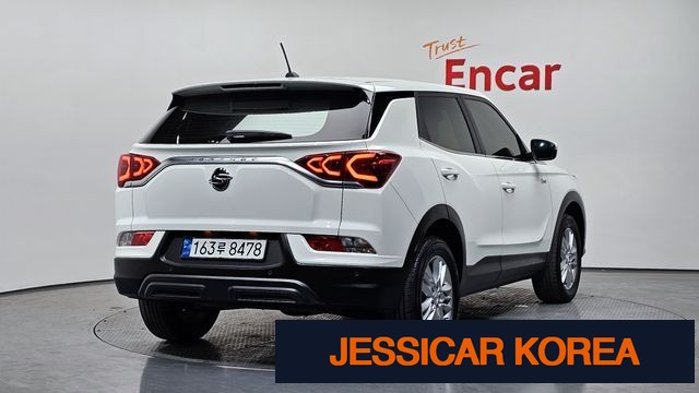 2023 KG Mobility Beautiful Korando - Thumbnail 11